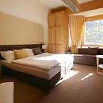 & Garden U Holubu 4* Čeladná