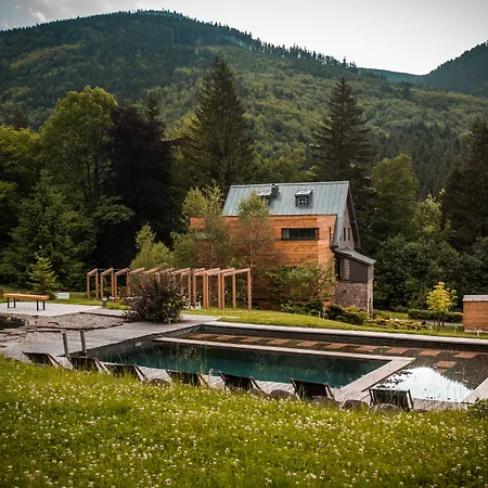 & Garden U Holubu 4* Čeladná