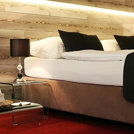 Hotel & Garden U Holubu 4* Celadna